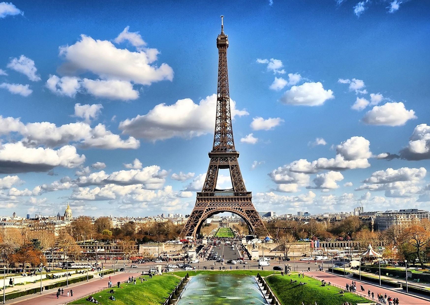 A full tour of Paris