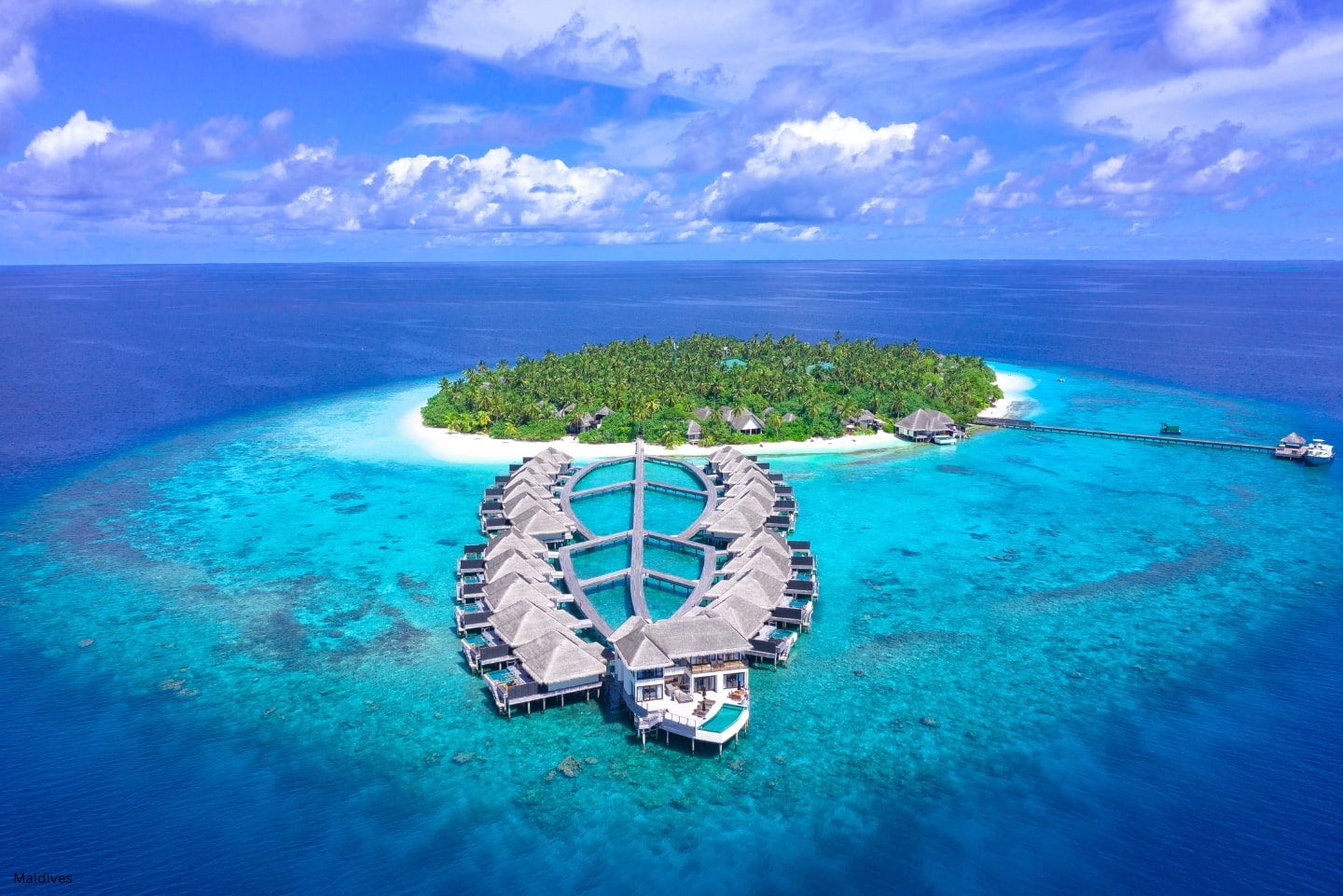 Maldives Uncovered: A Full Tour Guide to Tropical Bliss and Luxury